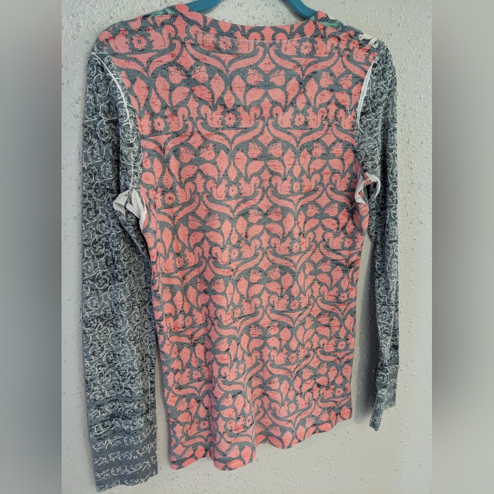 Whimsy Rose Squirrel Pattern Waffle Knit Long Sle… - image 8